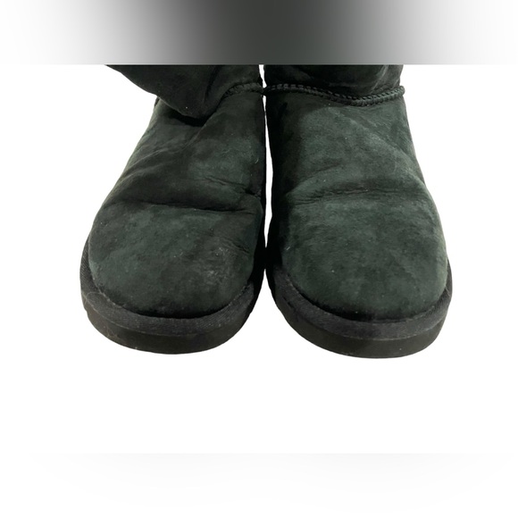 UGG Bailey Button Bling Black Sheepskin Swarovski Crystal Boot Womens Size 8 - Picture 8 of 8